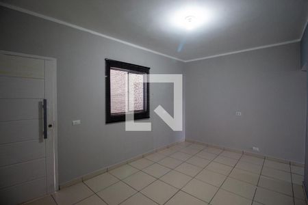 Sala de casa para alugar com 2 quartos, 110m² em Jardim Alto Pedroso, São Paulo