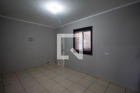 Sala de casa para alugar com 2 quartos, 110m² em Jardim Alto Pedroso, São Paulo