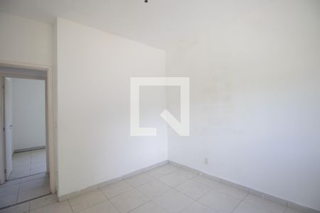 Quarto 2 de apartamento para alugar com 2 quartos, 49m² em Colubandê, São Gonçalo