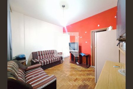 Sala de apartamento para alugar com 1 quarto, 46m² em Centro, Rio de Janeiro