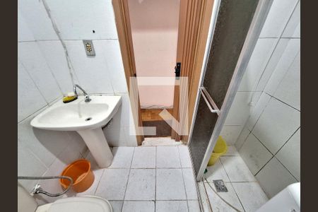 Banheiro  de apartamento para alugar com 1 quarto, 46m² em Centro, Rio de Janeiro