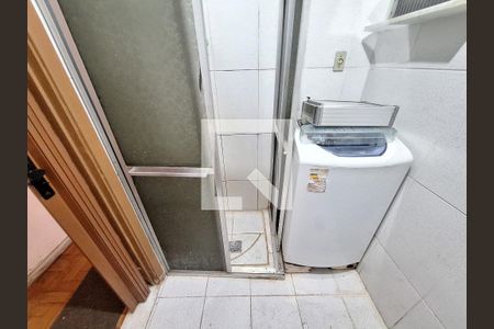 Banheiro  de apartamento para alugar com 1 quarto, 46m² em Centro, Rio de Janeiro