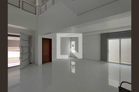 Sala de casa de condomínio para alugar com 4 quartos, 333m² em Swiss Park, Campinas