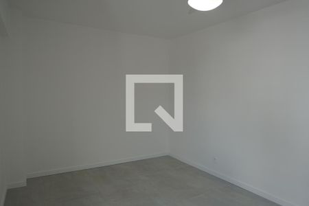 Suite de apartamento à venda com 2 quartos, 95m² em Vila Madalena, São Paulo