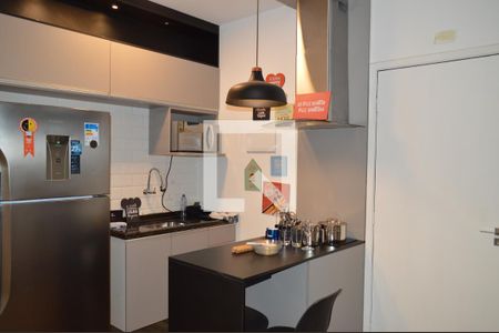 Cozinha de kitnet/studio para alugar com 1 quarto, 24m² em Jardim da Gloria, São Paulo