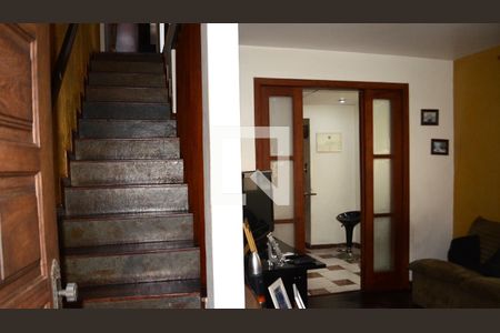 Sala de casa à venda com 3 quartos, 148m² em São Gabriel, Belo Horizonte