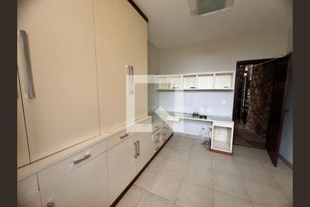 Quarto 1 de casa à venda com 4 quartos, 619m² em Belvedere, Belo Horizonte