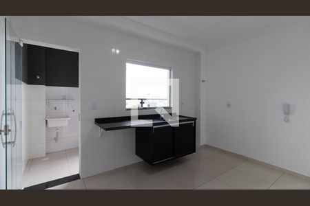 Sala/Cozinha de apartamento para alugar com 1 quarto, 40m² em Vila Nova Savoia, São Paulo