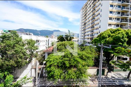 Vista do Quarto 1 de apartamento para alugar com 3 quartos, 70m² em Vila Isabel, Rio de Janeiro