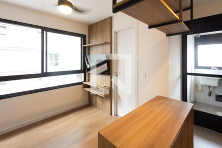 Sala/Cozinha de apartamento para alugar com 2 quartos, 36m² em Indianópolis, São Paulo