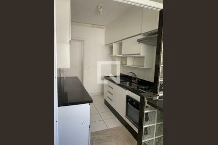 Apartamento à venda com 3 quartos, 69m² em Jardim Tupanci, Barueri