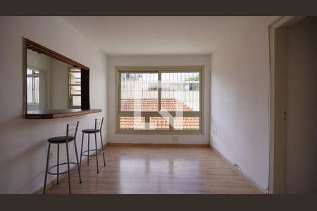 Sala de apartamento para alugar com 1 quarto, 55m² em Floresta, Porto Alegre