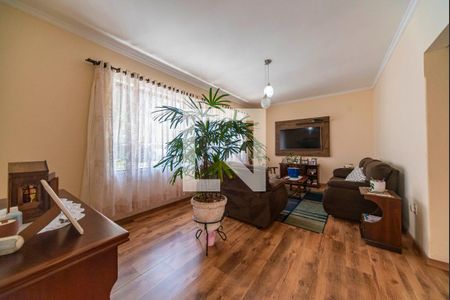 Sala de casa para alugar com 2 quartos, 180m² em Vila Alzira, Santo André