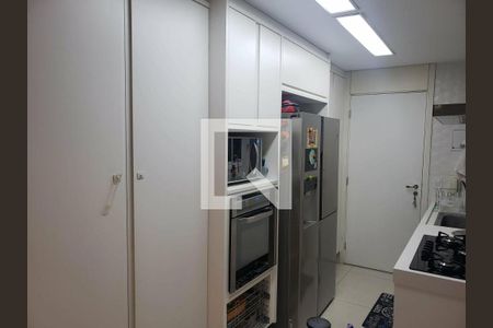 Apartamento à venda com 3 quartos, 116m² em Jardim das Acacias, São Paulo