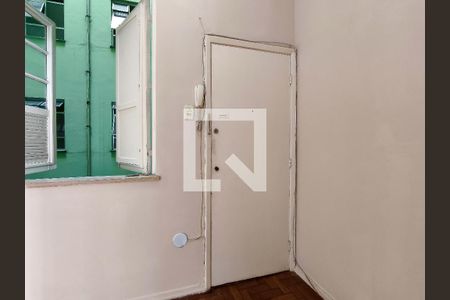 Entrada de apartamento à venda com 1 quarto, 30m² em Praça da Bandeira, Rio de Janeiro