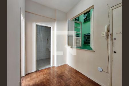 Sala de apartamento à venda com 1 quarto, 30m² em Praça da Bandeira, Rio de Janeiro