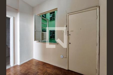 Sala de apartamento à venda com 1 quarto, 30m² em Praça da Bandeira, Rio de Janeiro