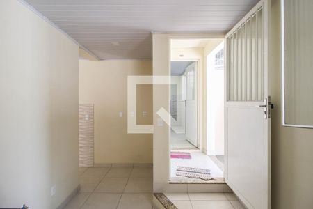 Sala de apartamento para alugar com 1 quarto, 44m² em Dom Rodrigo, Nova Iguaçu