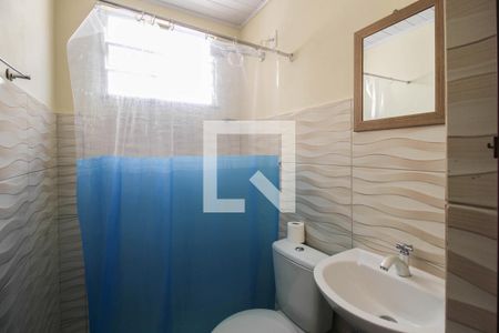 Banheiro de apartamento para alugar com 1 quarto, 44m² em Dom Rodrigo, Nova Iguaçu