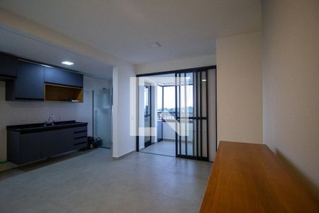 Sala de apartamento para alugar com 3 quartos, 70m² em Boa Vista, Sorocaba