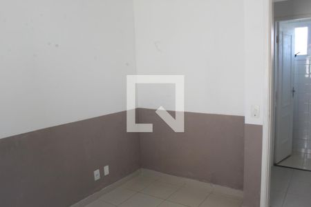 Quarto 1 de casa de condomínio para alugar com 2 quartos, 60m² em Granja Viana, Cotia