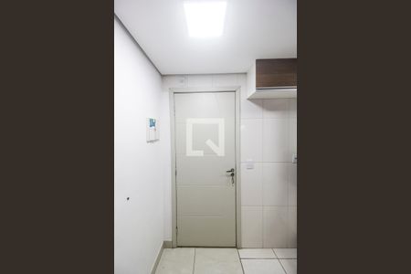 Sala de apartamento para alugar com 2 quartos, 87m² em Jardim Planalto, Carapicuíba