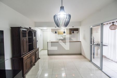 Sala de apartamento para alugar com 2 quartos, 87m² em Jardim Planalto, Carapicuíba