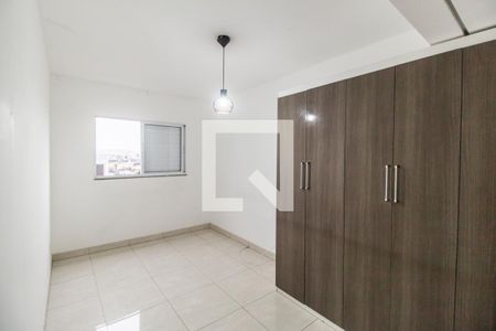 Quarto 1 de apartamento para alugar com 2 quartos, 87m² em Jardim Planalto, Carapicuíba