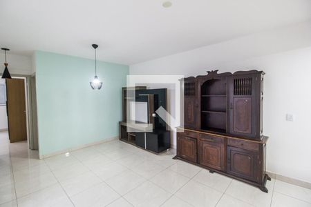 Sala de apartamento para alugar com 2 quartos, 87m² em Jardim Planalto, Carapicuíba