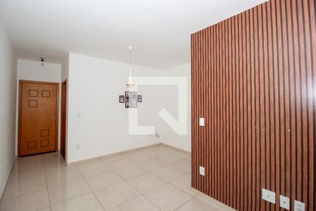 Sala e Sala de Jantar de apartamento para alugar com 2 quartos, 58m² em Parque Emilia, Sumaré