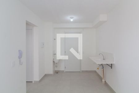 Sala/Cozinha de apartamento para alugar com 2 quartos, 32m² em Fazenda Aricanduva, São Paulo