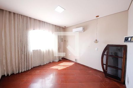 Suíte de casa para alugar com 3 quartos, 140m² em Parque Colonial, São Paulo