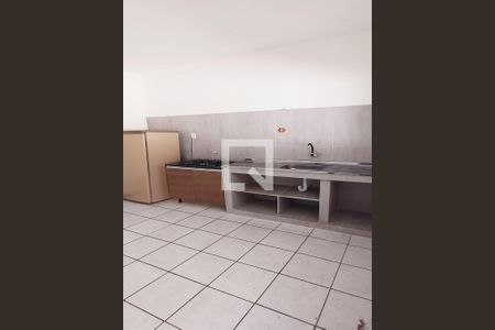 Sala/Cozinha de casa para alugar com 1 quarto, 30m² em Serraria, São José