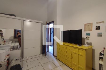 2º Pav - Quarto 1 de casa para alugar com 3 quartos, 120m² em Pechincha, Rio de Janeiro