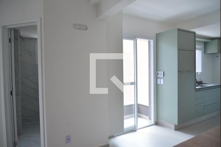 Sala de apartamento para alugar com 2 quartos, 53m² em Parque das Nações, Santo André