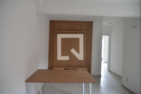 Sala de apartamento para alugar com 2 quartos, 53m² em Parque das Nações, Santo André