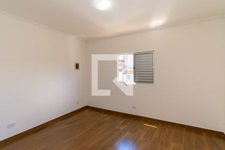 Quarto de casa para alugar com 1 quarto, 60m² em Jardim Santa Teresinha, São Paulo