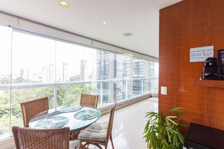 Varanda gourmet de apartamento à venda com 4 quartos, 187m² em Cidade São Francisco, Osasco