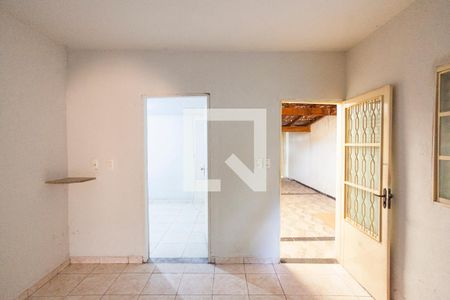 Sala de casa para alugar com 3 quartos, 180m² em Granada, Uberlândia