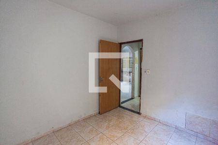 Suite de casa para alugar com 3 quartos, 180m² em Granada, Uberlândia