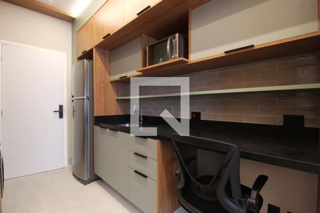 Cozinha e Área de Serviço de kitnet/studio para alugar com 1 quarto, 25m² em Vila Olímpia, São Paulo