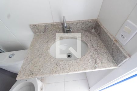 Banheiro de apartamento para alugar com 1 quarto, 26m² em Tucuruvi, São Paulo