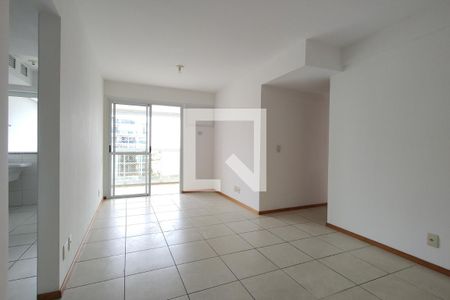 Sala de apartamento para alugar com 2 quartos, 66m² em Jacarepaguá, Rio de Janeiro