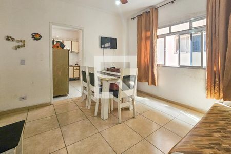 Sala de apartamento para alugar com 2 quartos, 90m² em Jardim Tres Marias, Guarujá