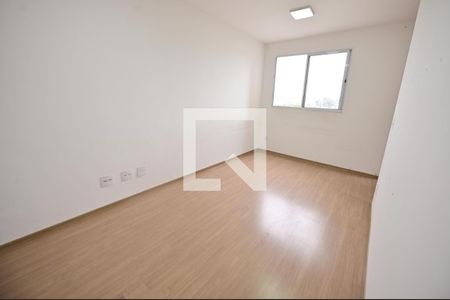 Sala de apartamento para alugar com 2 quartos, 42m² em Chácara São Pedro, Aparecida de Goiânia