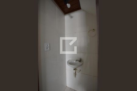 Lavabo da Sala de casa para alugar com 2 quartos, 91m² em Vila Valqueire, Rio de Janeiro