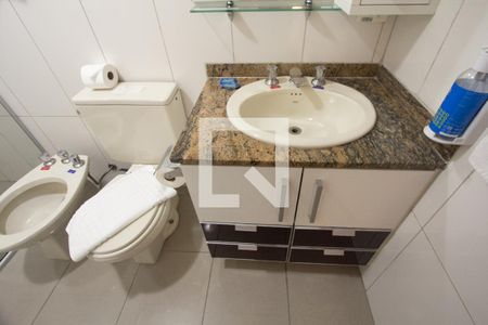 Banheiro da Suíte de apartamento à venda com 1 quarto, 45m² em Itaim Bibi, São Paulo