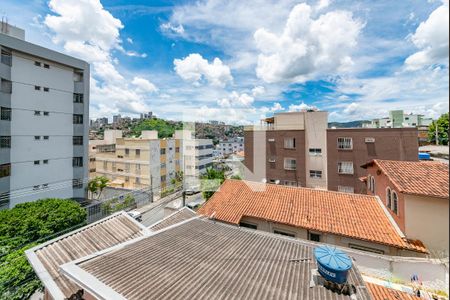 Sala de apartamento à venda com 3 quartos, 100m² em Jardim America, Belo Horizonte