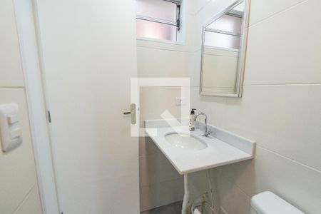 Banheiro de kitnet/studio para alugar com 1 quarto, 20m² em Cursino, São Paulo