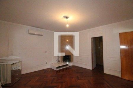 Casa à venda com 4 quartos, 650m² em Super Quadra Morumbi, São Paulo